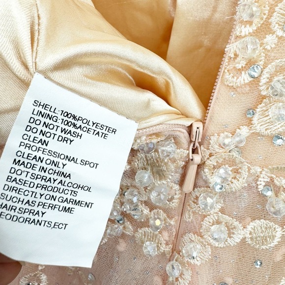 MAC DUGGAL Embellished Feathered One-shoulder Gown in Tulle Size 8 NWT - Picture 9 of 13